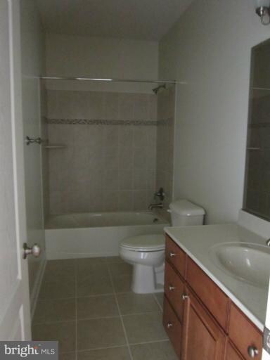 997 Falls Pointe Way, Huntingtown, MD 20639 - photo 6