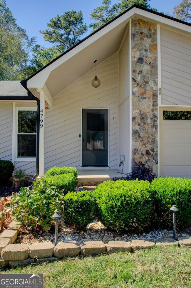 4799 North Trail, Marietta, GA 30066 - photo 2