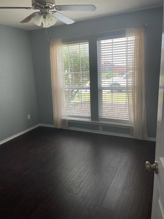 226 Rose Ave, Cleburne, TX 76033 - photo 6