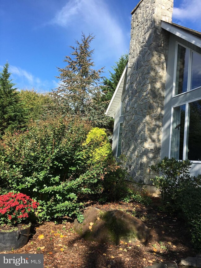 1089 Soffa Rd, East Greenville, PA 18041 - photo 4