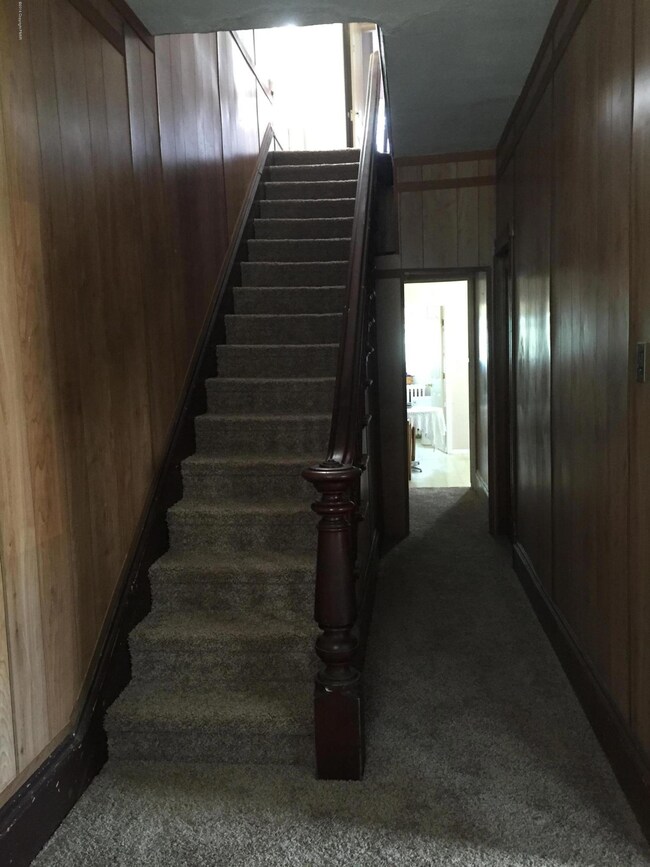 929 North St, Jim Thorpe, PA 18229 - photo 3