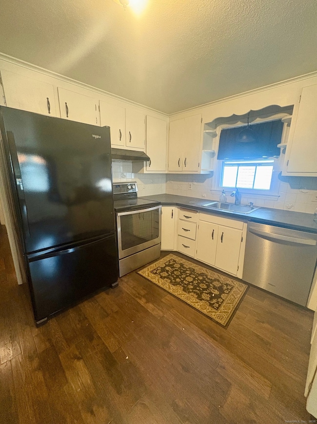 404 Newfield St, Middletown, CT 06457 - photo 6