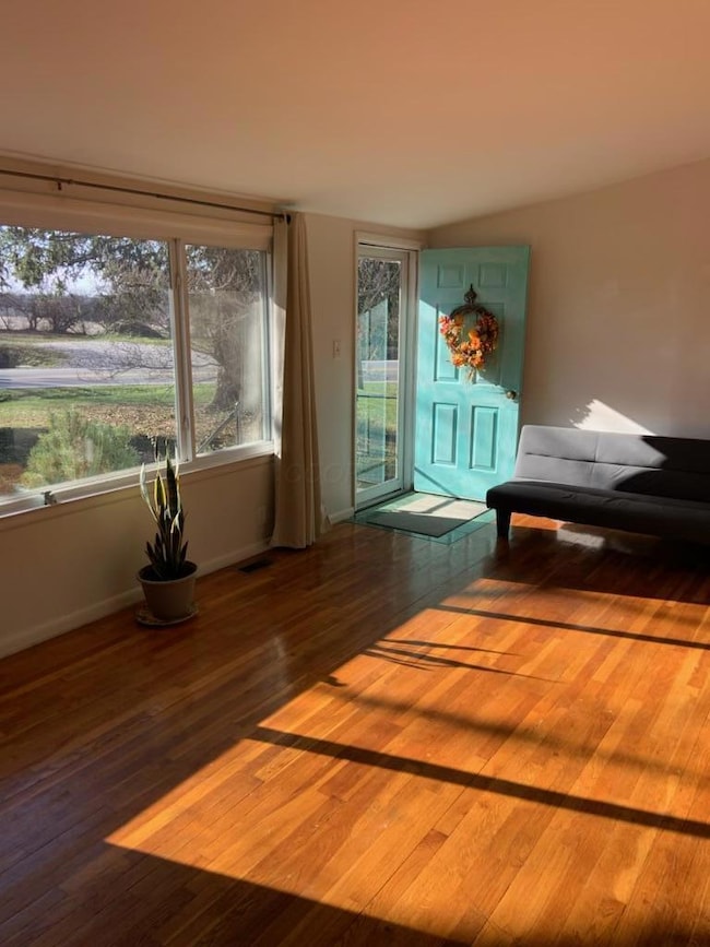 newdooropenwithsun