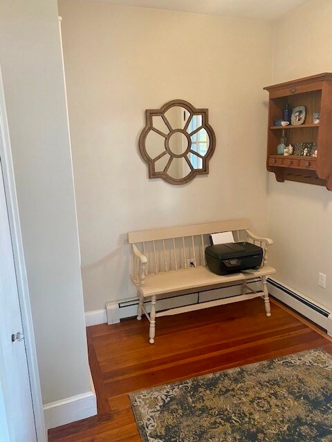 2 Bedlow Ave, Newport, RI 02840 - photo 6