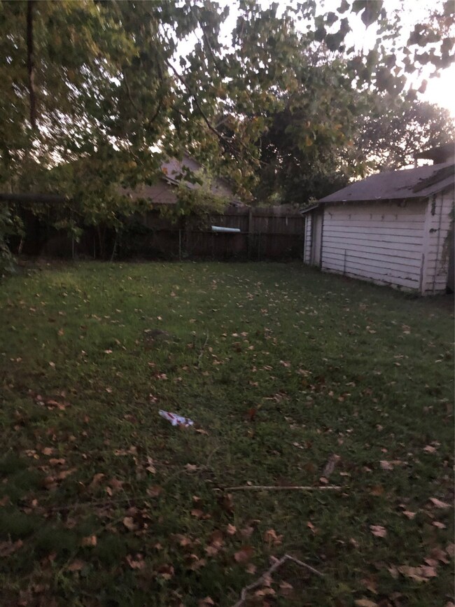 808 Frisco St, Houston, TX 77022 - photo 6