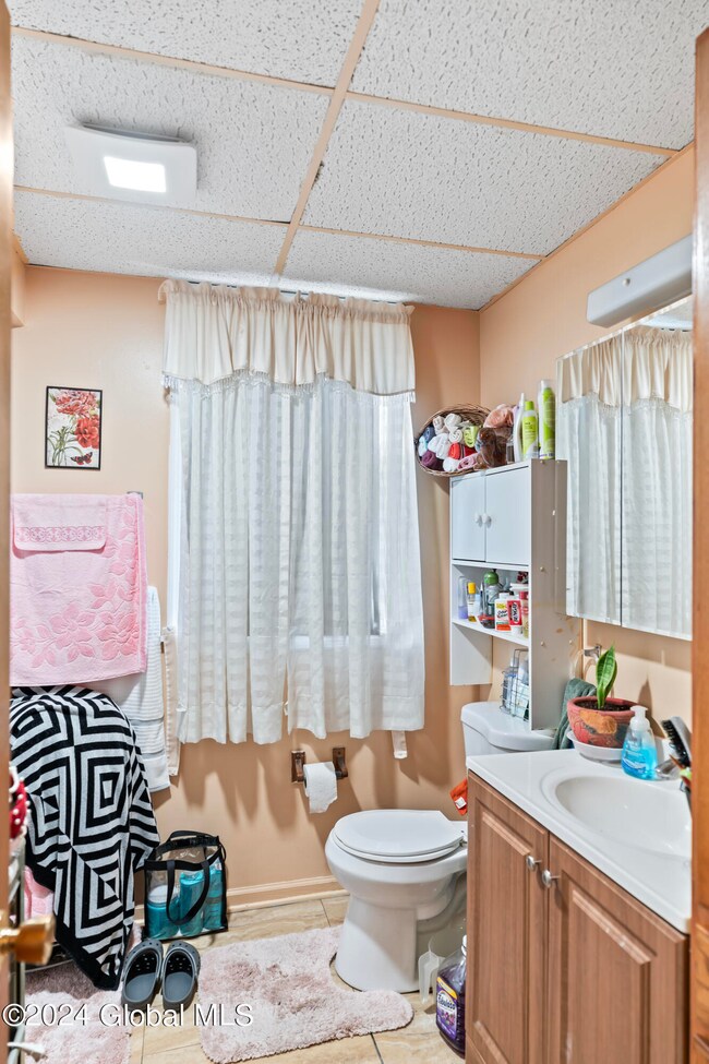 829 Stanley St, Schenectady, NY 12307 - photo 6