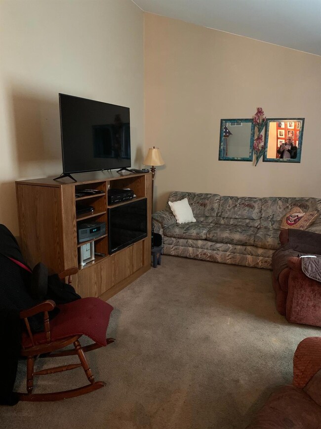 1433 Cozy Ln, Dyer, IN 46311 - photo 4