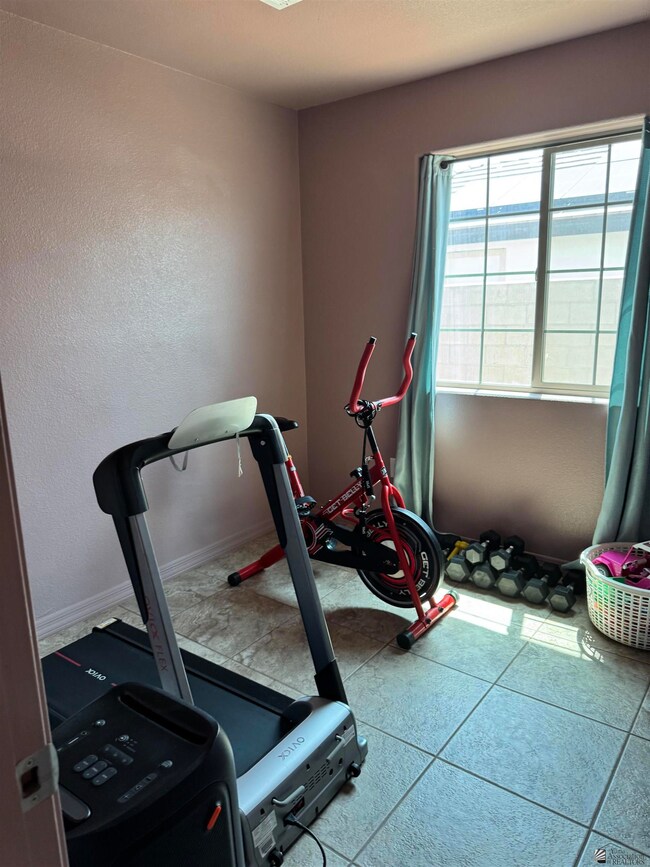 3994 E Monreal Ln, San Luis, AZ 85336 - photo 7