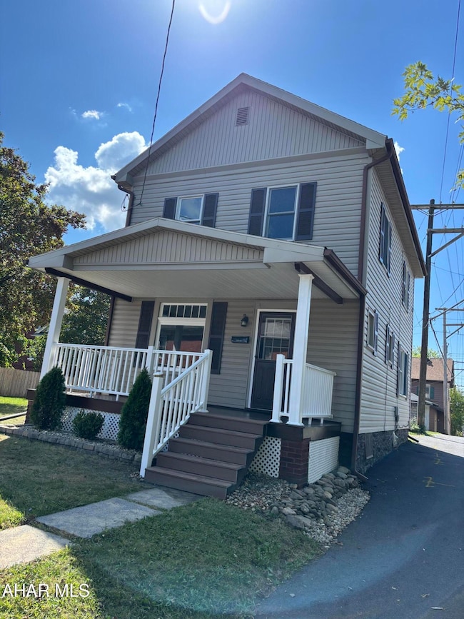 2109 9th St, Altoona, PA 16601 - photo 2