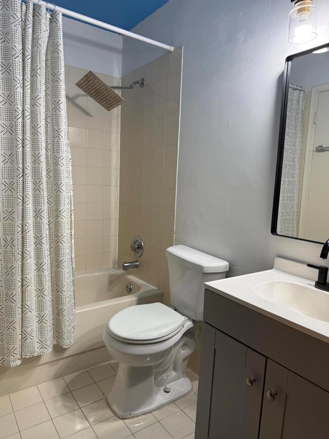 1389 Pines Ln unit 4, West Palm Beach, FL 33415 - photo 6