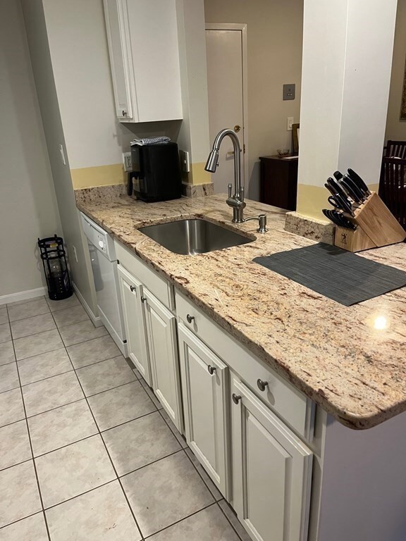 39 Broadway unit 201, Malden, MA 02148 - photo 3