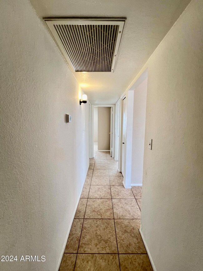 6718 E Indigo St, Mesa, AZ 85205 - photo 7