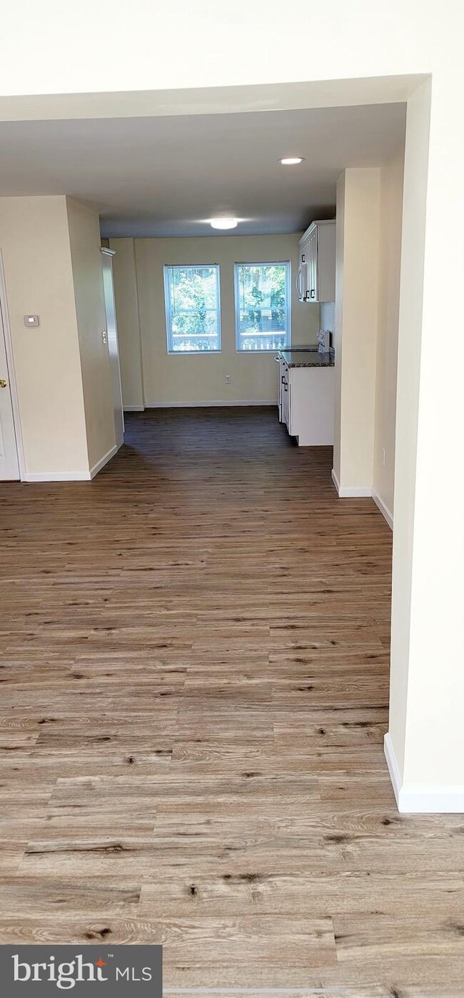 73 Barker Ave, Sharon Hill, PA 19079 - photo 2