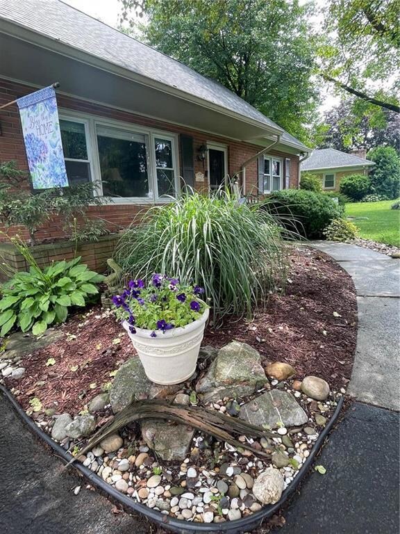 1225 N 30th St, Allentown, PA 18104 - photo 2