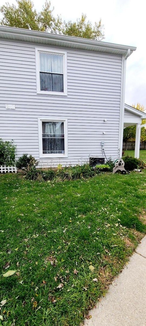 1342 S Glen Cir unit D, Aurora, IL 60506 - photo 5