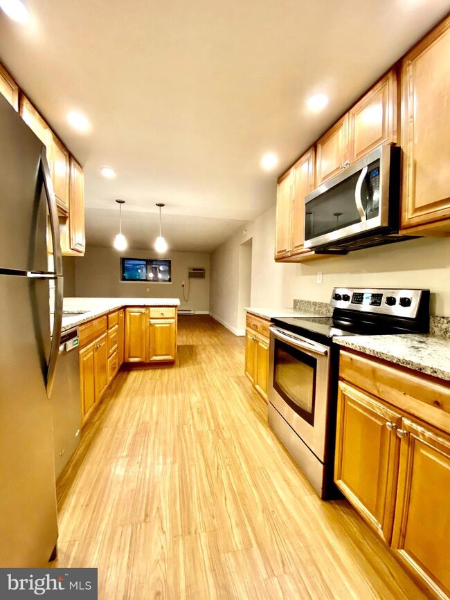 Haverford Hill Condominium, Havertown, PA 19083 - photo 5