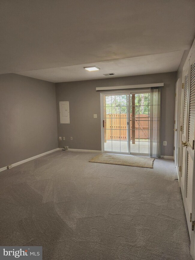 10544 Falkirk Way, Manassas, VA 20109 - photo 4