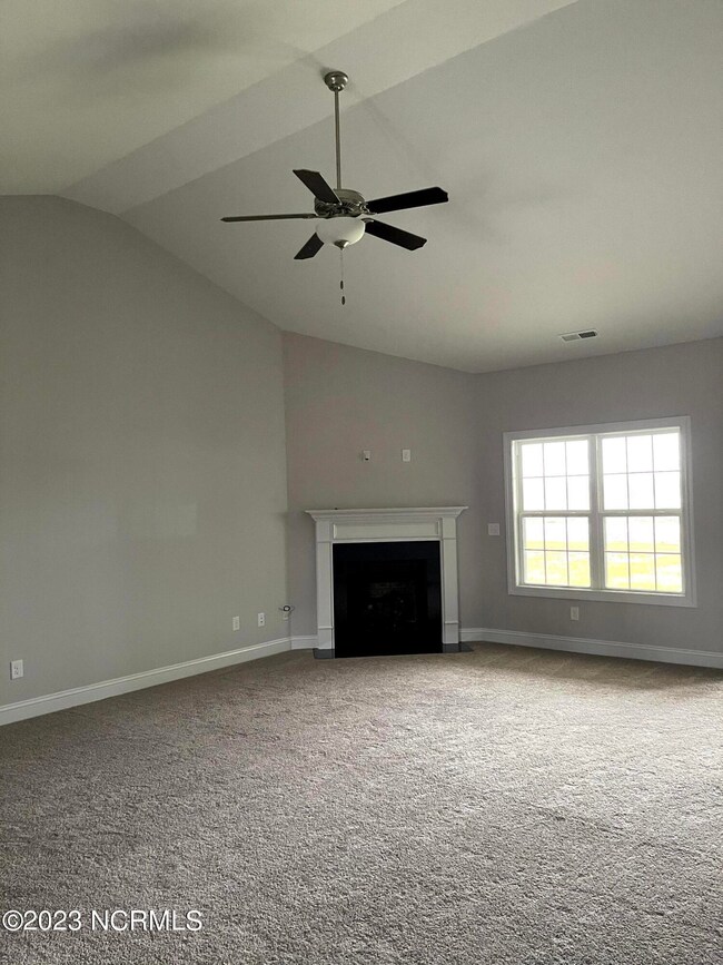 1008 Flounder Run, New Bern, NC 28562 - photo 4