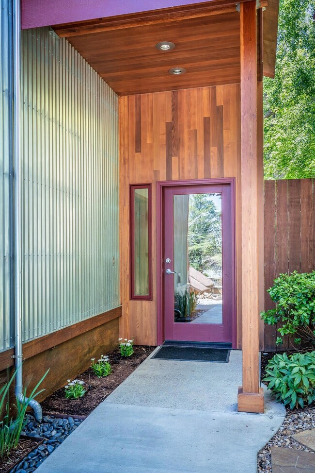 1985 NW Awbrey Rd, Bend, OR 97703 - photo 3