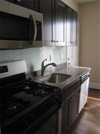 48 Alpine St, Roxbury, MA 02119 - photo 2