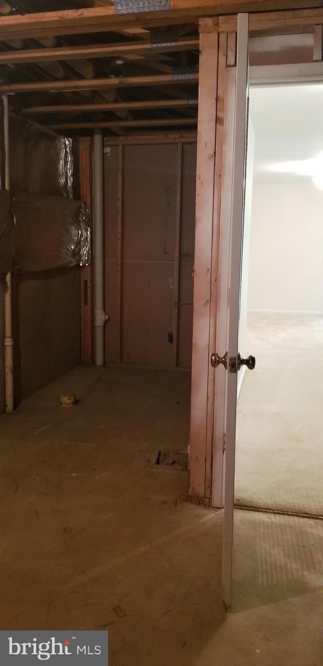 16912 Jed Forest Ln, Woodbridge, VA 22191 - photo 6