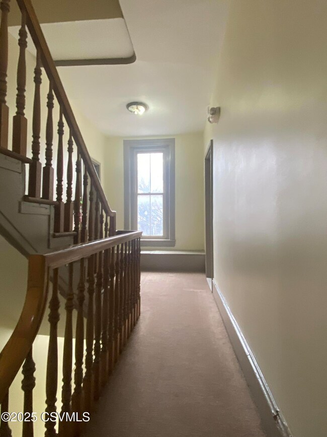 936 W 4th St, Williamsport, PA 17701 - photo 7