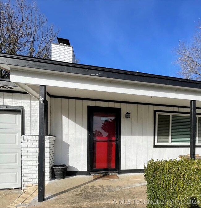 9102 N Hudson Ave, Sperry, OK 74073 - photo 4