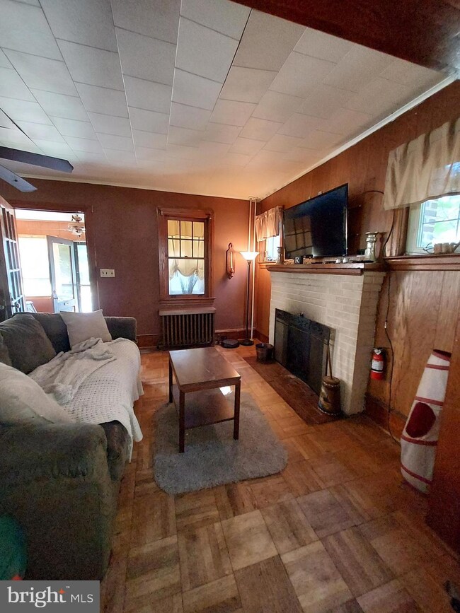 109 W Crystal Lake Ave, Haddon Township, NJ 08108 - photo 7