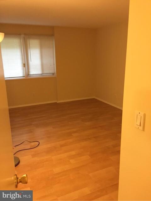 7534 Spring Lake Dr unit A, Bethesda, MD 20817 - photo 6