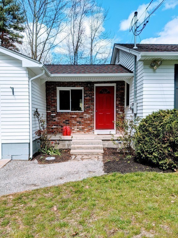 49 Ramshorn Rd, Charlton, MA 01507 - photo 4