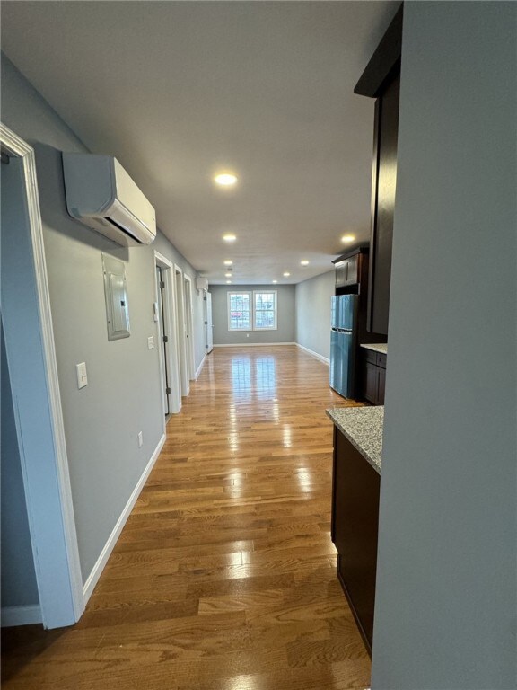 190 O'Connell St, Providence, RI 02905 - photo 4