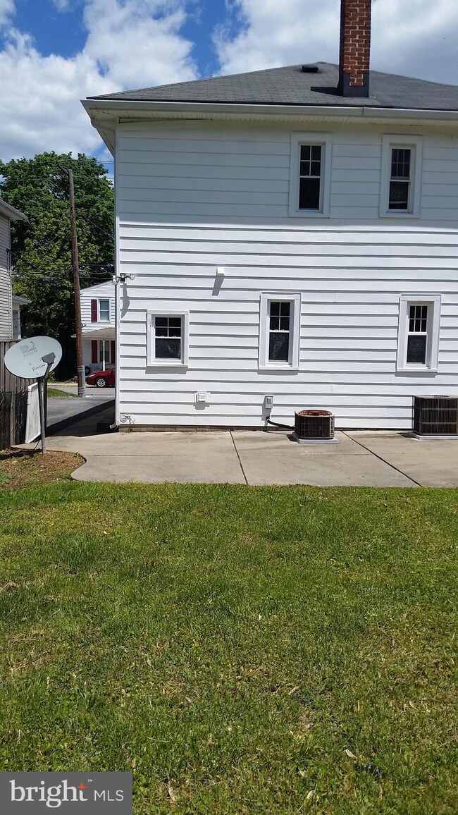 48 Webster St, Westminster, MD 21157 - photo 2