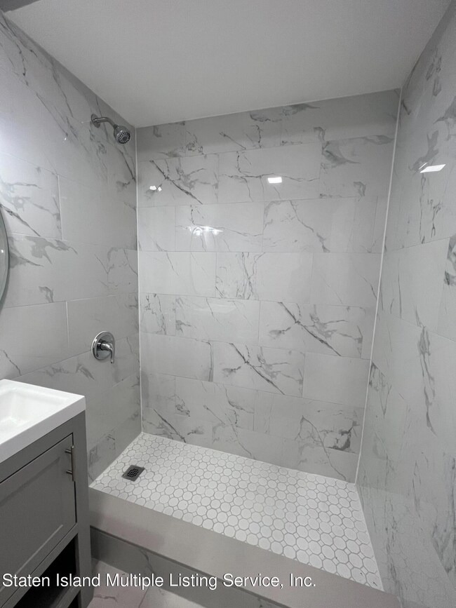 58 Sececa St unit 1, Staten Island, NY 10310 - photo 5