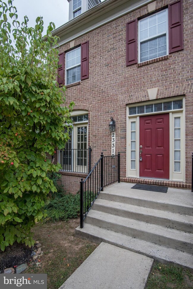 23310 Brewers Tavern Way, Clarksburg, MD 20871 - photo 3