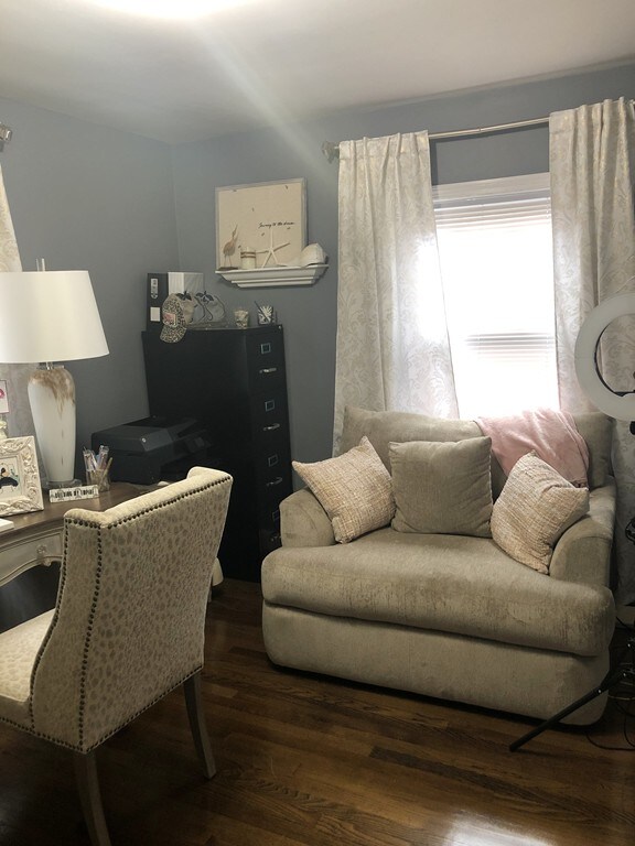 19 Hourihan St, Peabody, MA 01960 - photo 6