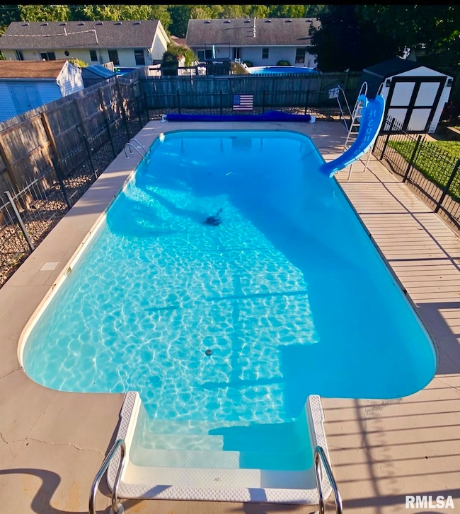 1123 27th Ave N, Clinton, IA 52732 - photo 5