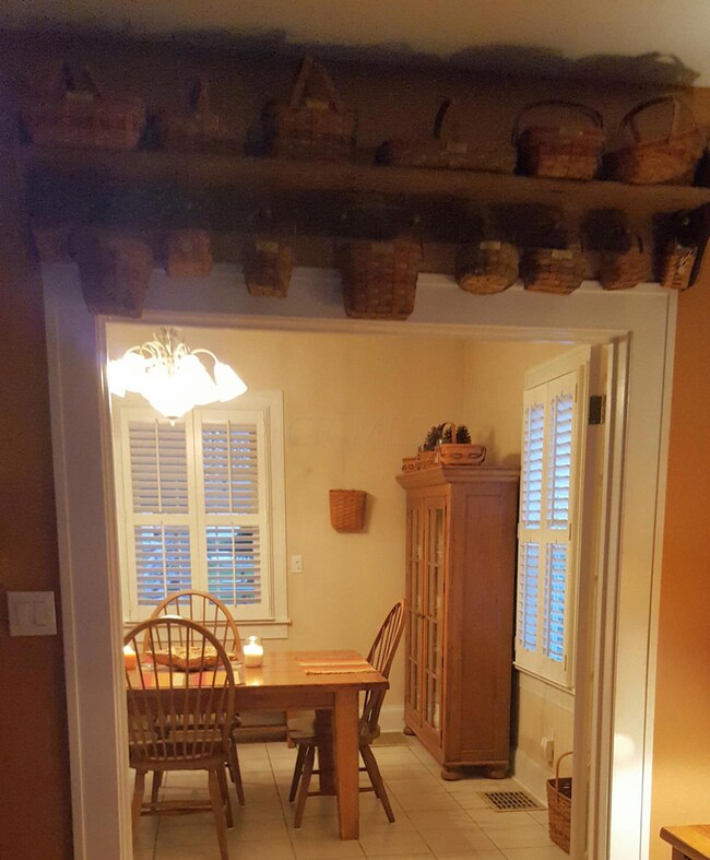 811 E Chestnut St, Lancaster, OH 43130 - photo 6