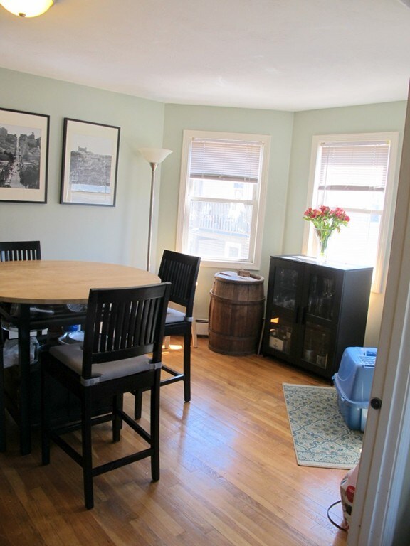 74 Dane St unit 3, Somerville, MA 02143 - photo 4