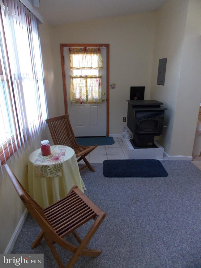 7910 Wynbrook Rd, Baltimore, MD 21224 - photo 7