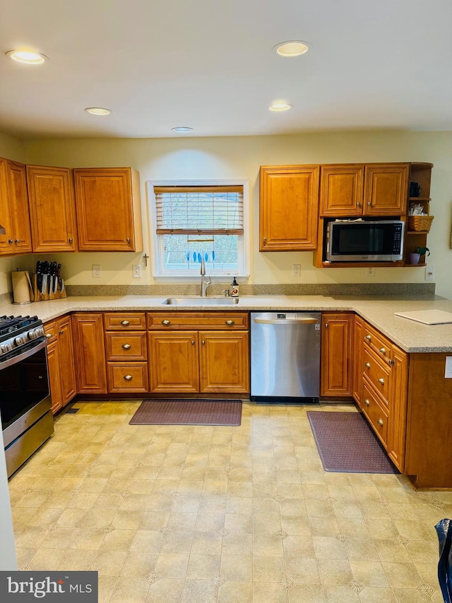 3040 Jones Rd, Dunkirk, MD 20754 - photo 4