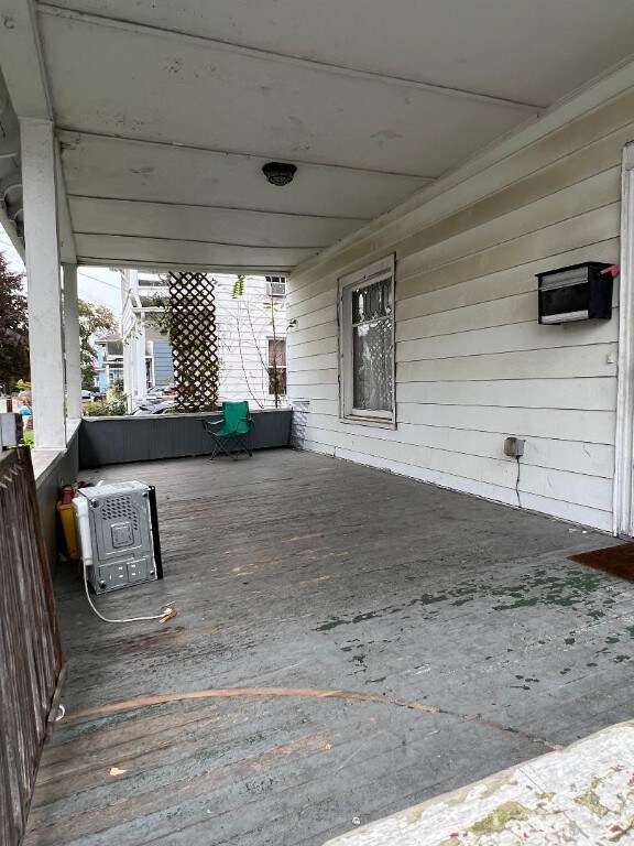 33 Moeller St, Binghamton, NY 13904 - photo 4