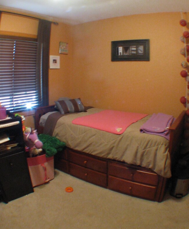 Bedroom 2<|><|>
