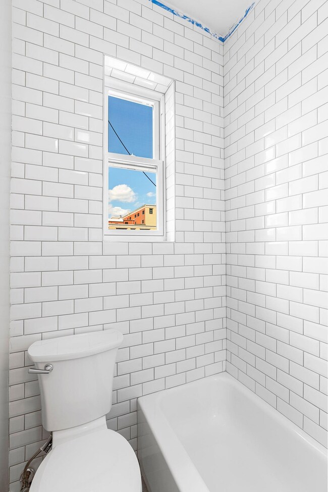 12-14 Oak St unit 8, Weehawken, NJ 07086 - photo 7