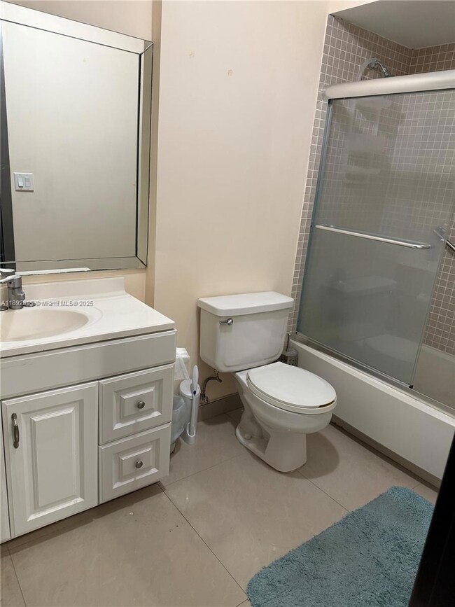 75 Capri B unit 75 B, Delray Beach, FL 33484 - photo 7