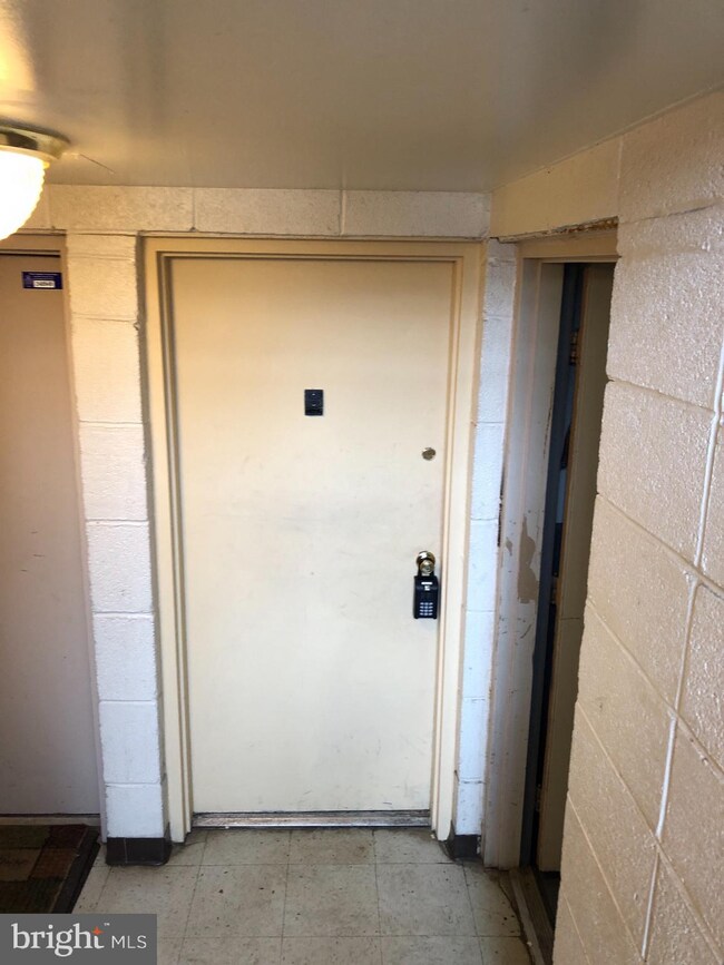 3803 Saint Barnabas Rd unit T3, Suitland, MD 20746 - photo 2