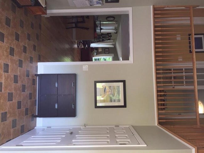 Entry/mudroom!