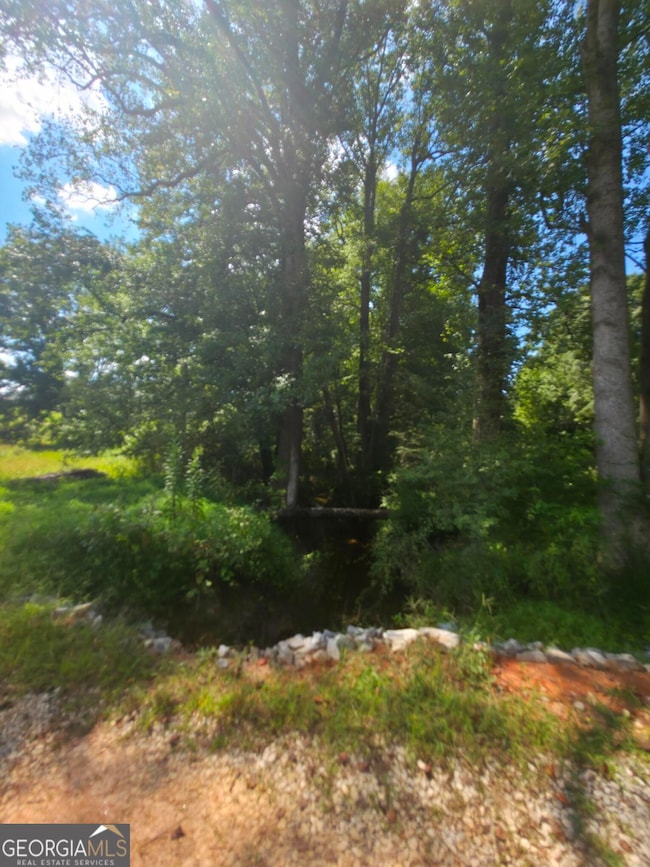 74 Charlotte Cir, Statham, GA 30666 - photo 4