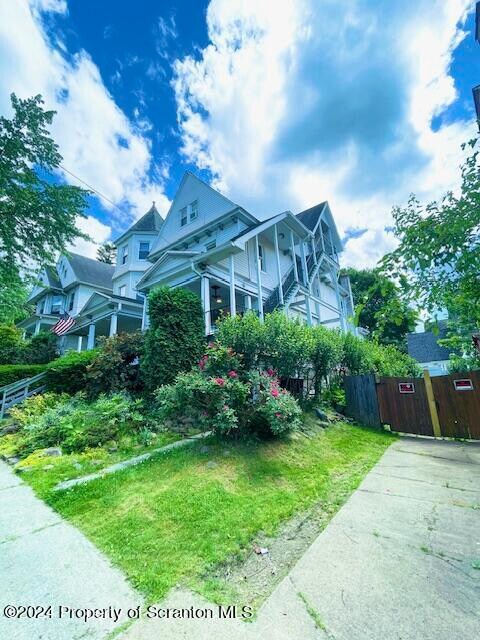 1010-1012 Myrtle St, Scranton, PA 18510 - photo 3