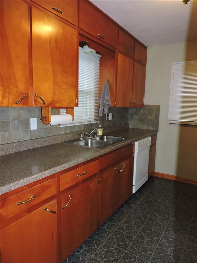 Nice cabinets