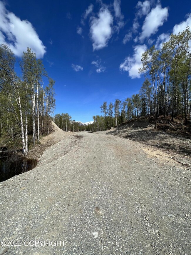 land pic PR
